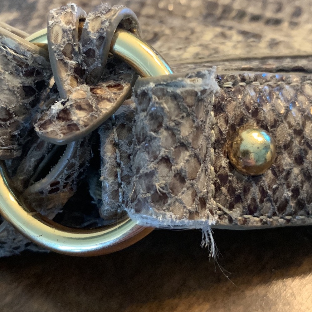 Cynthia Rowley snake skin purse, comes with dust bag - Picture 8 of 8